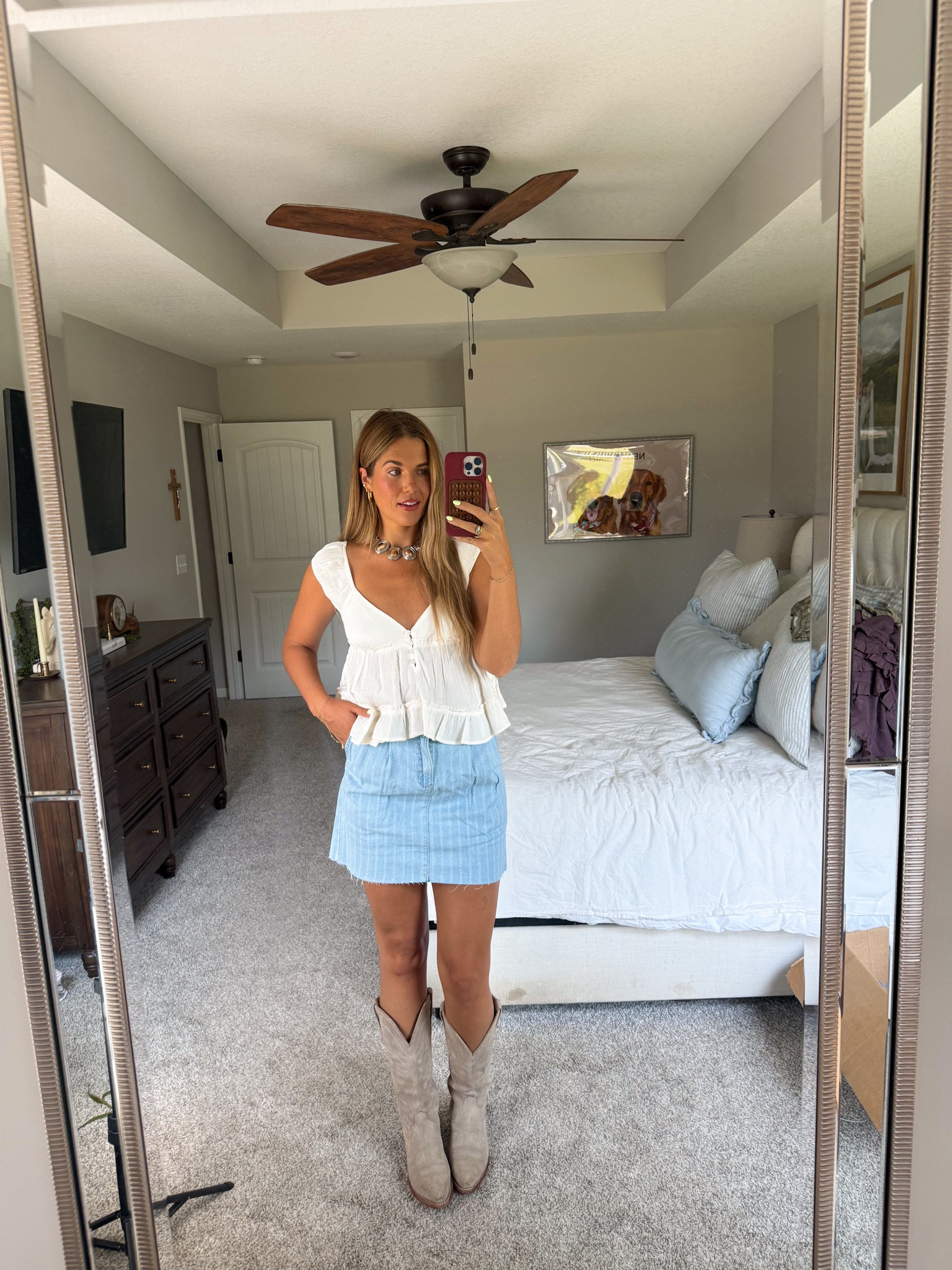 top runs true to size. size down one in skirt (it’s longer for us tall girls!)

#LTKootd #LTKgrwm #LTKSeasonal