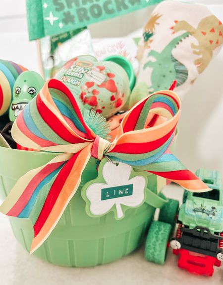 St. Patty’s day lucky basket!!! Pretty happy with how it came out!




St. Patrick’s day, St. Patty’s, St. Paddy’s, leprechaun, green, green gifts, boy gifts, boy gift basket

#LTKkids #LTKparties #LTKSeasonal