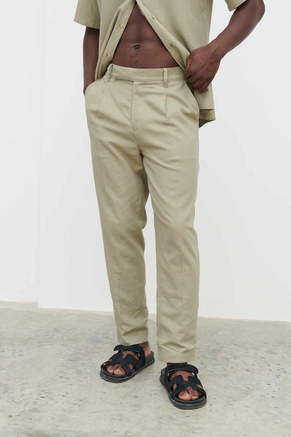 Joel Linen Trousers - Olive | NOBL