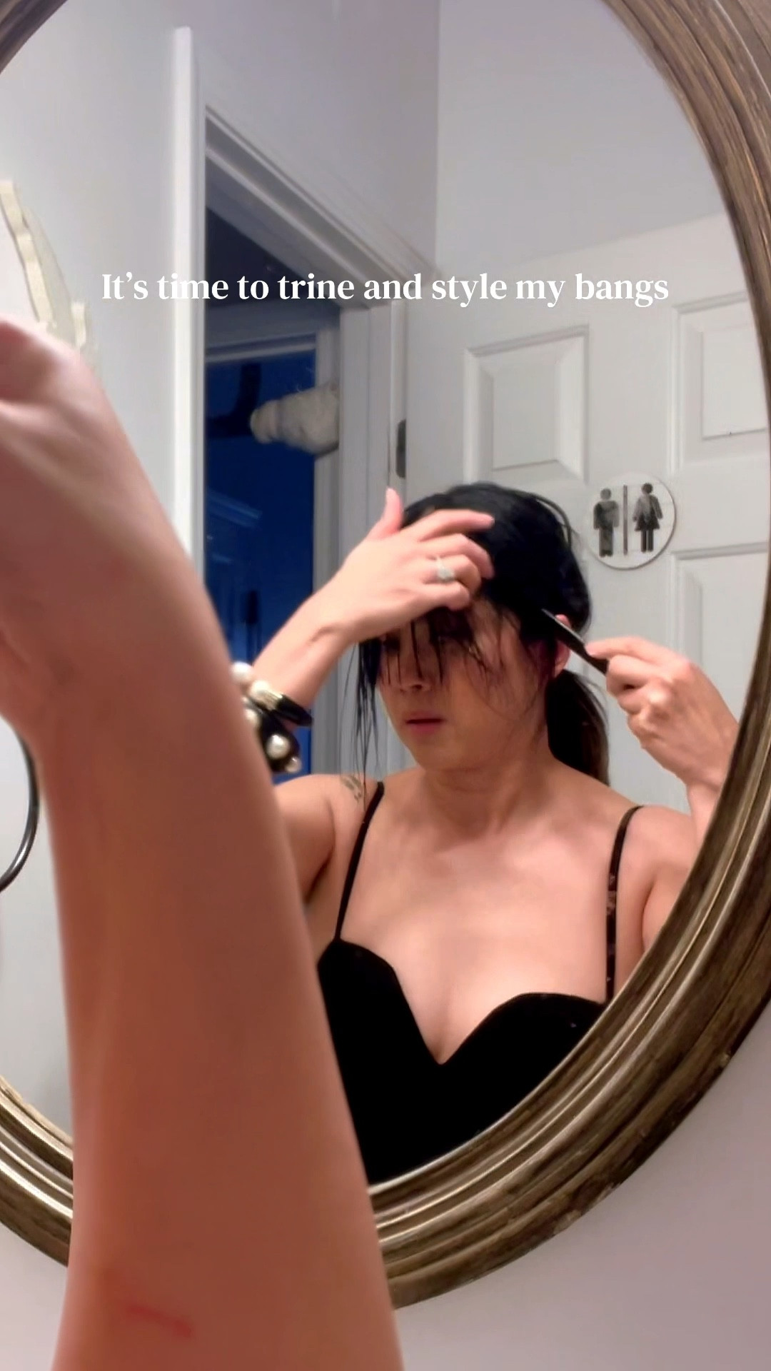 DIY bangs at home ✂️
Practice makes progress! I’m still learning, but I think they turned out pretty great.
Linking all the tools I used—scissors, mini hair dryer, round brush, and combs.