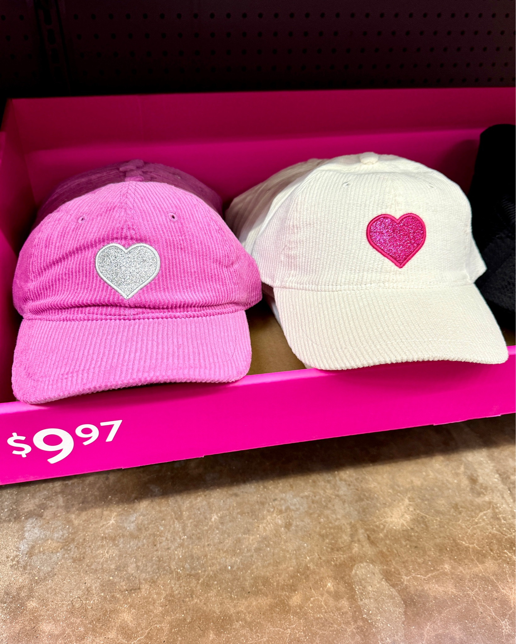 Walmart: Valentine’s Day accessories 

#LTKFindsUnder50 #LTKSeasonal