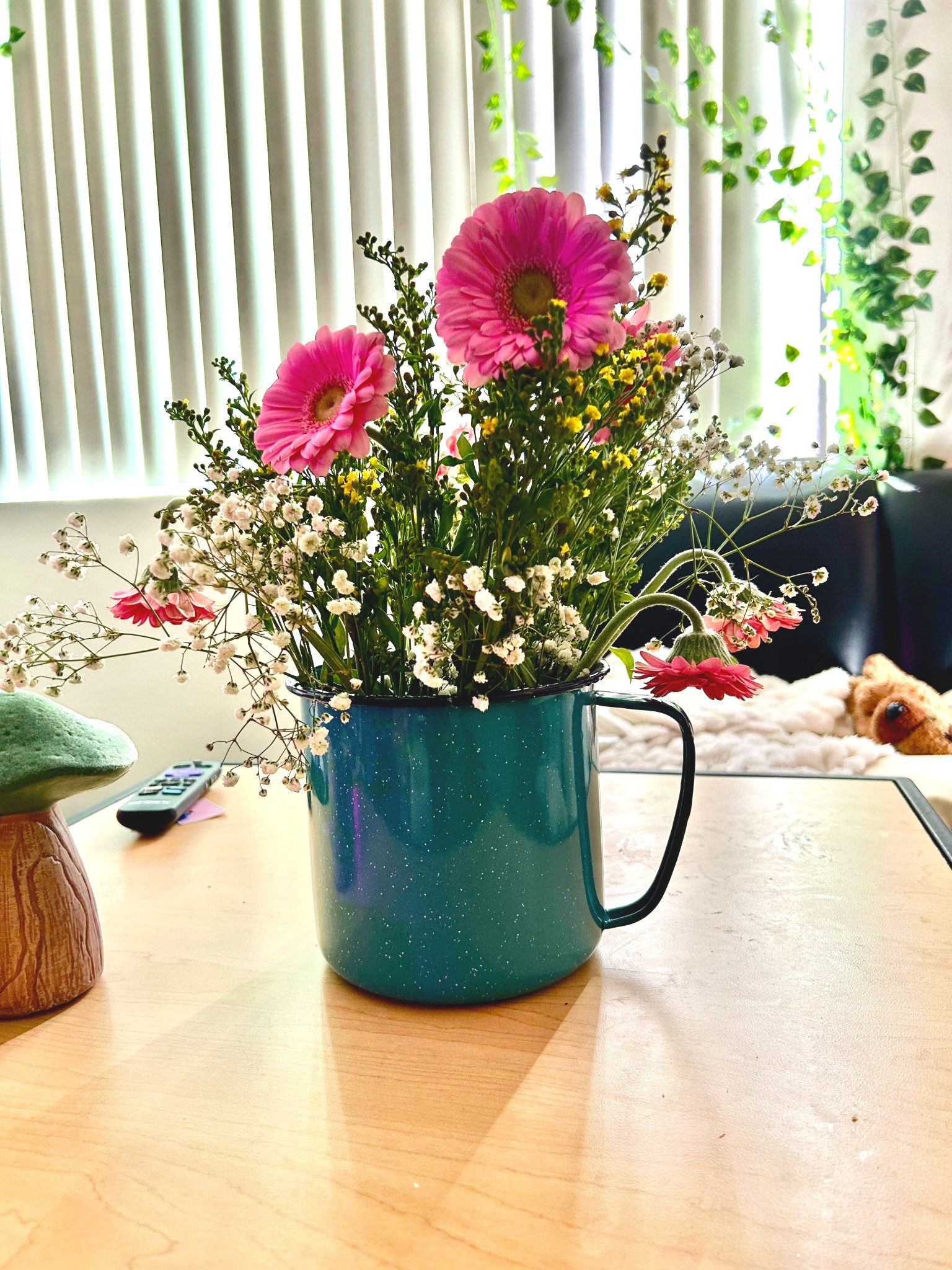 I found you the cutest Valentine’s Day vase and it’s under $6!! PLUS it’s reusable as a HUGE mug or chocolateta! #valentinesday 

#LTKmomlife #LTKSeasonal #LTKValentine