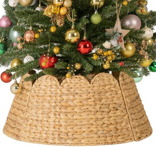 StorageWorks 24" Scalloped Christmas Tree Collar, Wicker Christmas Tree Base Skirt with Water Hya... | Amazon (US)