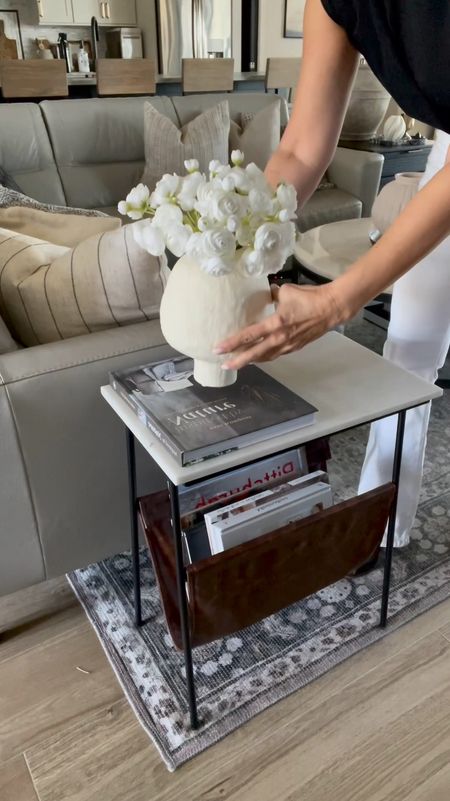 Comment SHOP below to receive a DM with the link to shop this post on my LTK ⬇ https://liketk.it/4zui3

Faux Florals
Spring florals, vases, Amazon vases, transitional home, modern decor, amazon find, amazon home, target home decor, mcgee and co, studio mcgee, amazon must have, pottery barn, Walmart finds, affordable decor, home styling, budget friendly, accessories, neutral decor, home finds, new arrival, coming soon, sale alert, high end, look for less, Amazon favorites, Target finds, cozy, modern, earthy, transitional, luxe, romantic, home decor, budget friendly decor #amazonhome #founditonamazon

Follow my shop @InteriorsbyDebbi on the @shop.LTK app to shop this post and get my exclusive app-only content!

#liketkit #LTKhome #LTKfindsunder100 
@shop.ltk
https://liketk.it/4yLEH #ltkseasonal