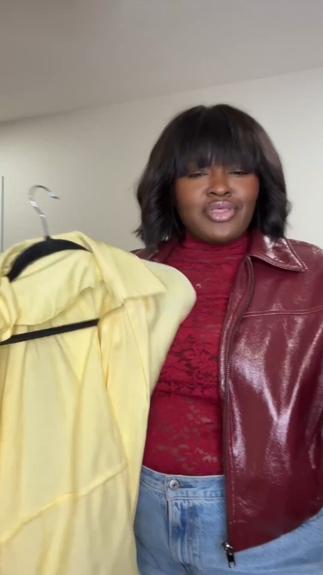 I used to avoid jorts because I didn’t want them to feel sloppy. The secret? Clean pieces and structure. A puffed bomber jacket + lace top instantly makes high-quality denim jorts look intentional and styled.
#JortsOutfit #DenimStyle #HighQualityDenim #BomberJacket #StreetStyleWomen #CasualChicOutfit #OversizedJacket #EverydayStyle


#LTKMidsize #LTKSeasonal #LTKootd