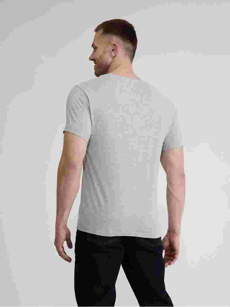 Father's Day World's Best Farter Men's and Big Men's Graphic Tee from Way to Celebrate, Sizes S-3... | Walmart (US)