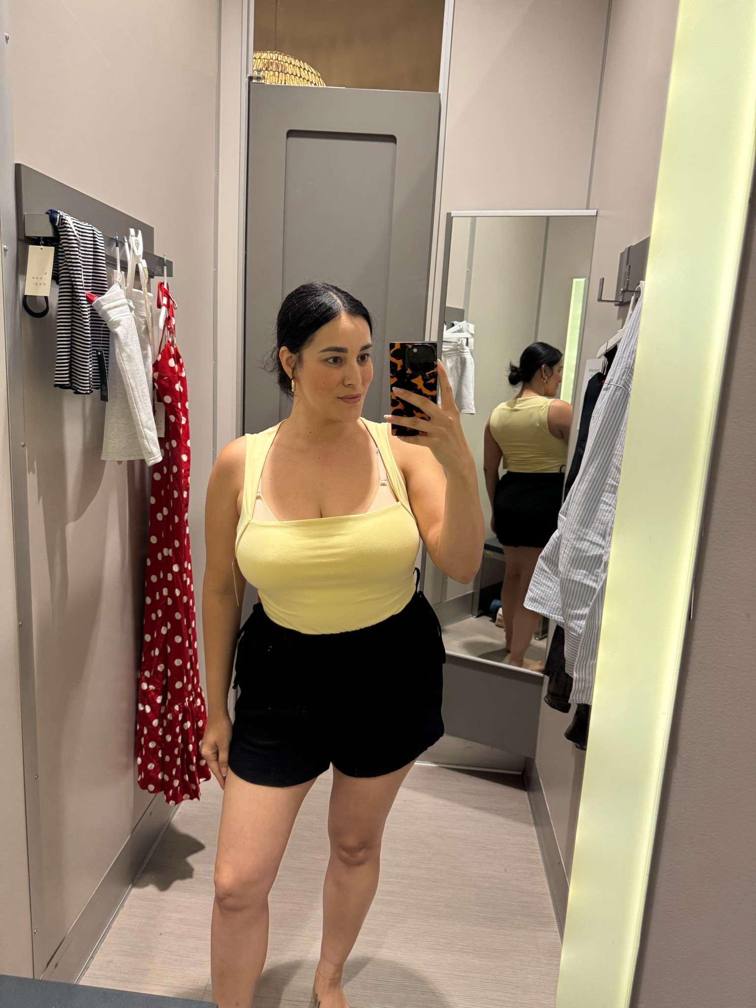 The butter yellow trend has me in a chokehold, but with a balconette bra obvi. Paired with black shorts, this feels sporty, easy, and cute for everyday wear.

Sizing Deets👇🏽
Top // M
Shorts // M

#LTKootd