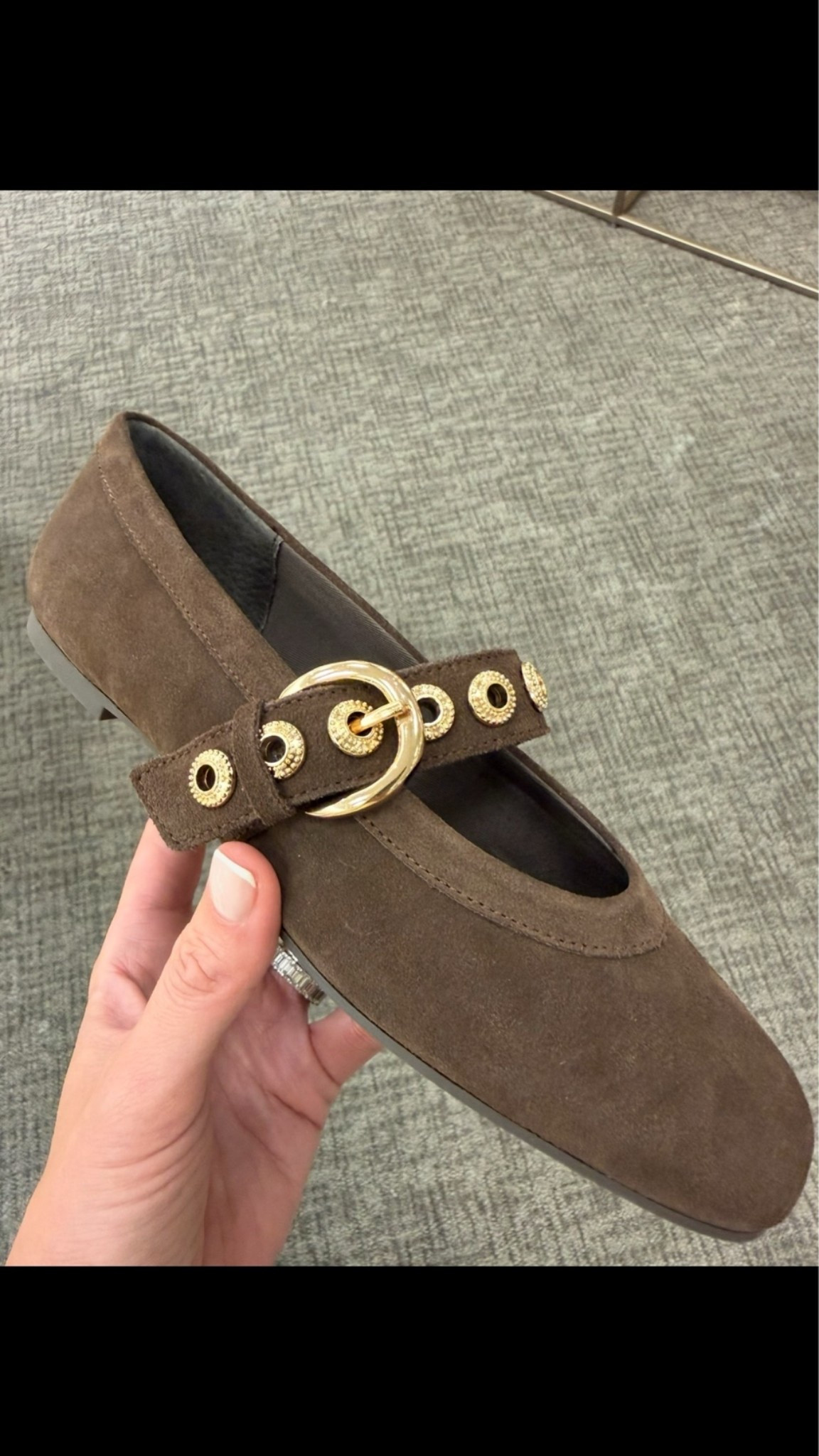 Every closet needs a hold mary jane flat and these are the perfect ones to buy during the Nordstrom anniversary sale!