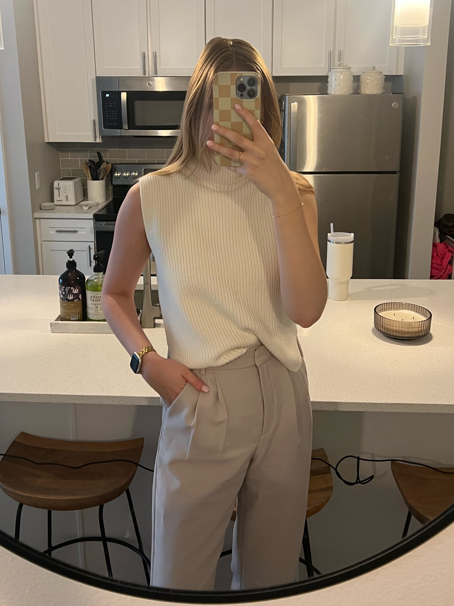 work ootd #LTKabercrombie #LTKworkoutfit #LTKclothes 