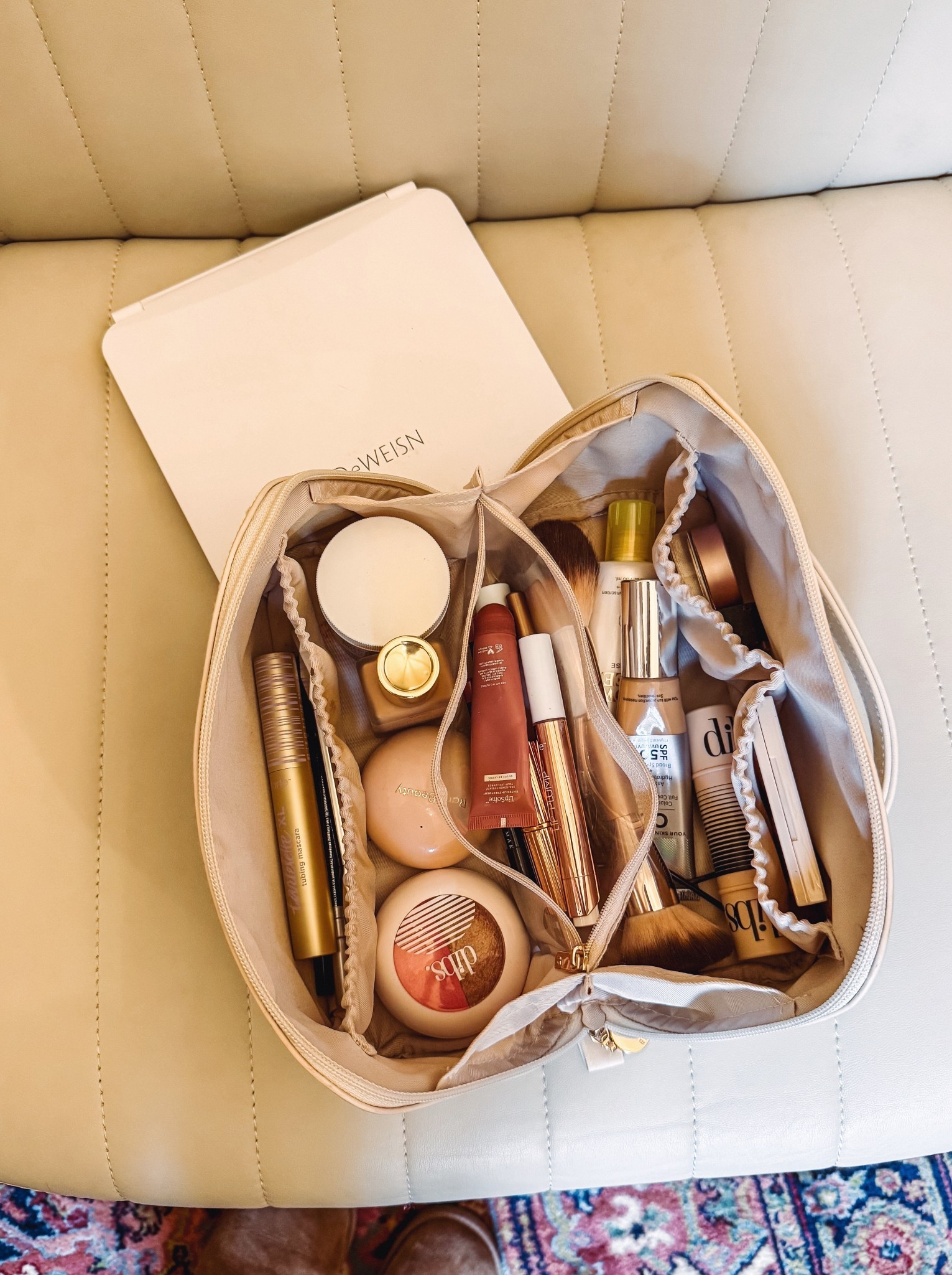 Beauty favorites! This cosmetic bag is the #1 best seller! 

Travel mirror // Sephora // makeup // beauty finds // TARTE cosmetics // dibs // Amazon travel bag // charlotte tilbury// smashbox // benefit // tower 28 lipgloss 

#LTKSaleAlert #LTKBeauty #LTKFindsUnder50