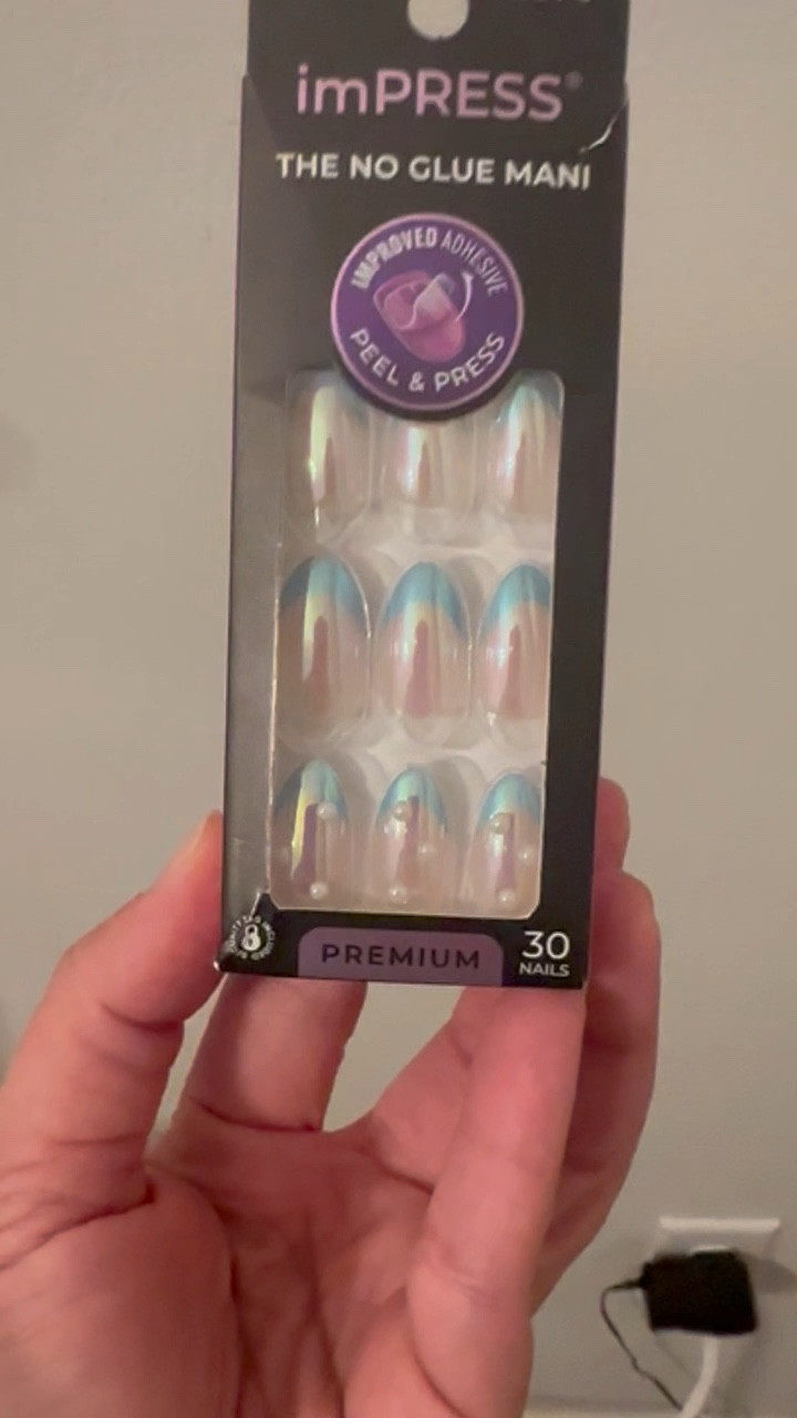 The BEST press on nails 💅 🤩 These stick so well! 

#LTKWatchNow #LTKBeauty