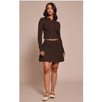 Petite Chocolate Brown Knitted Pleated Mini Skirt | PrettyLittleThing UK
