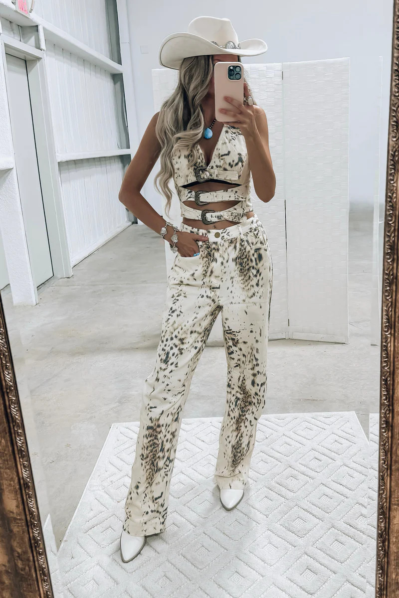 Westley Buckle Halter TOP | Matte Blaque