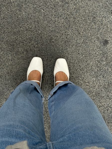 White ballerina flats 🩰 true to size! 

#LTKShoeCrush #LTKWorkwear #LTKStyleTip
