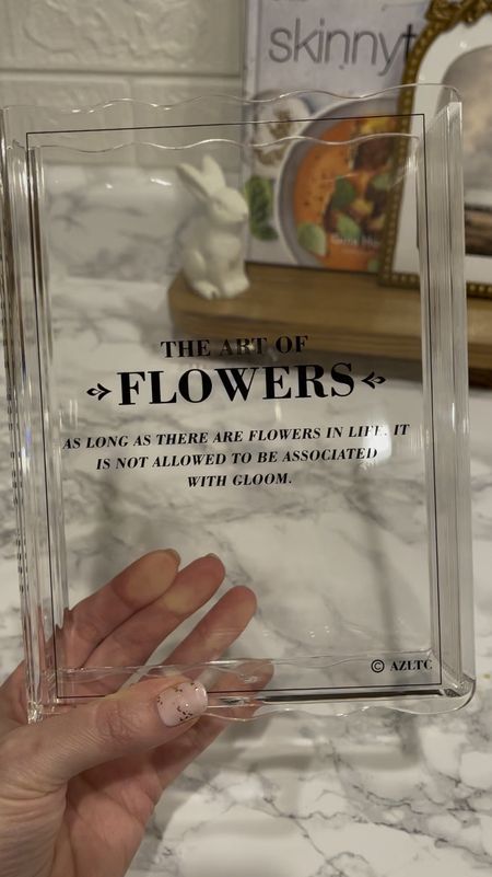 Such a cute and unique vase from Amazon. Only $5 when you apply the 40% off coupon. 




Book vase, amazon vase, clear vase, Amazon deal 

#LTKHome #LTKVideo #LTKSeasonal