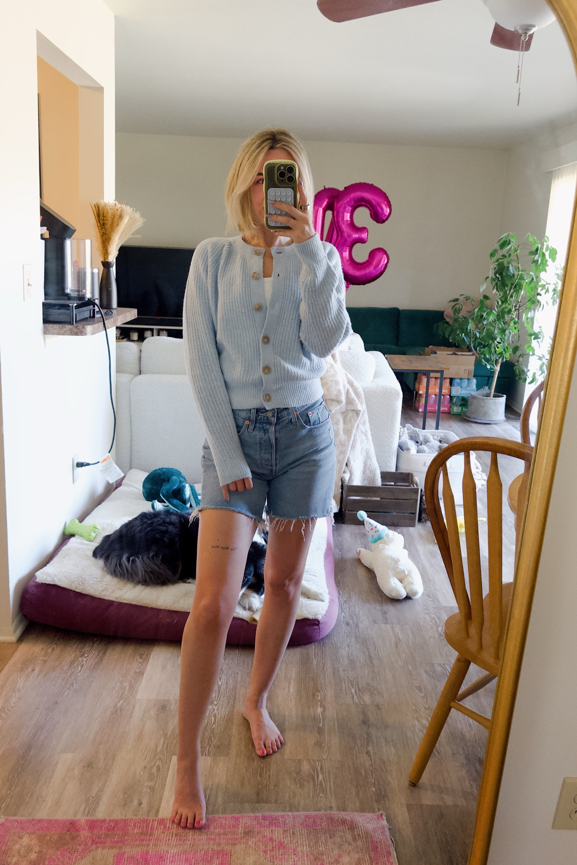 pop up OOTD — $28 “cashmere like” sweater !! 

Wearing size S

#LTKfindsunder50