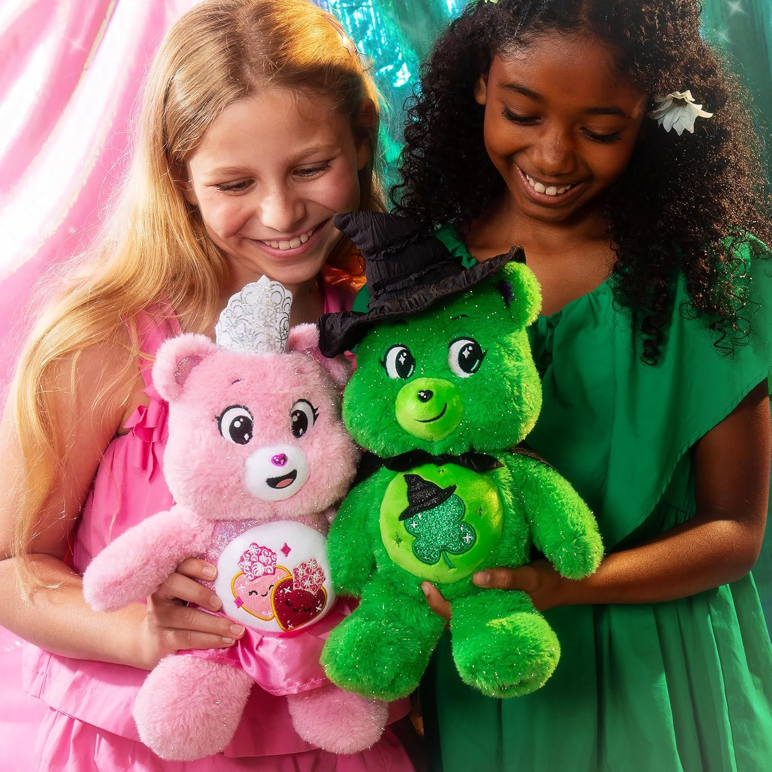 Care Bears - x Wicked 2-Pack - Love-a-Lot Bear as Glinda & Good Luck Bear as Elphaba | Amazon (US)