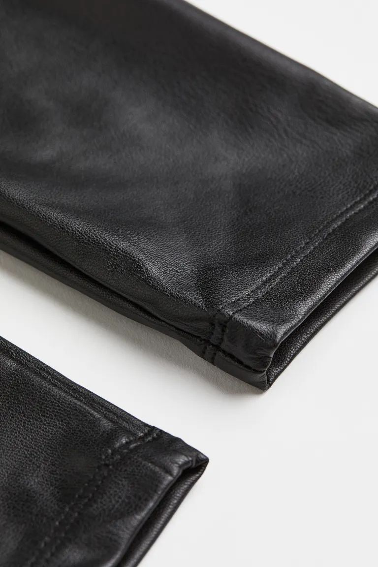 Imitation leather leggings | H&M (UK, MY, IN, SG, PH, TW, HK)