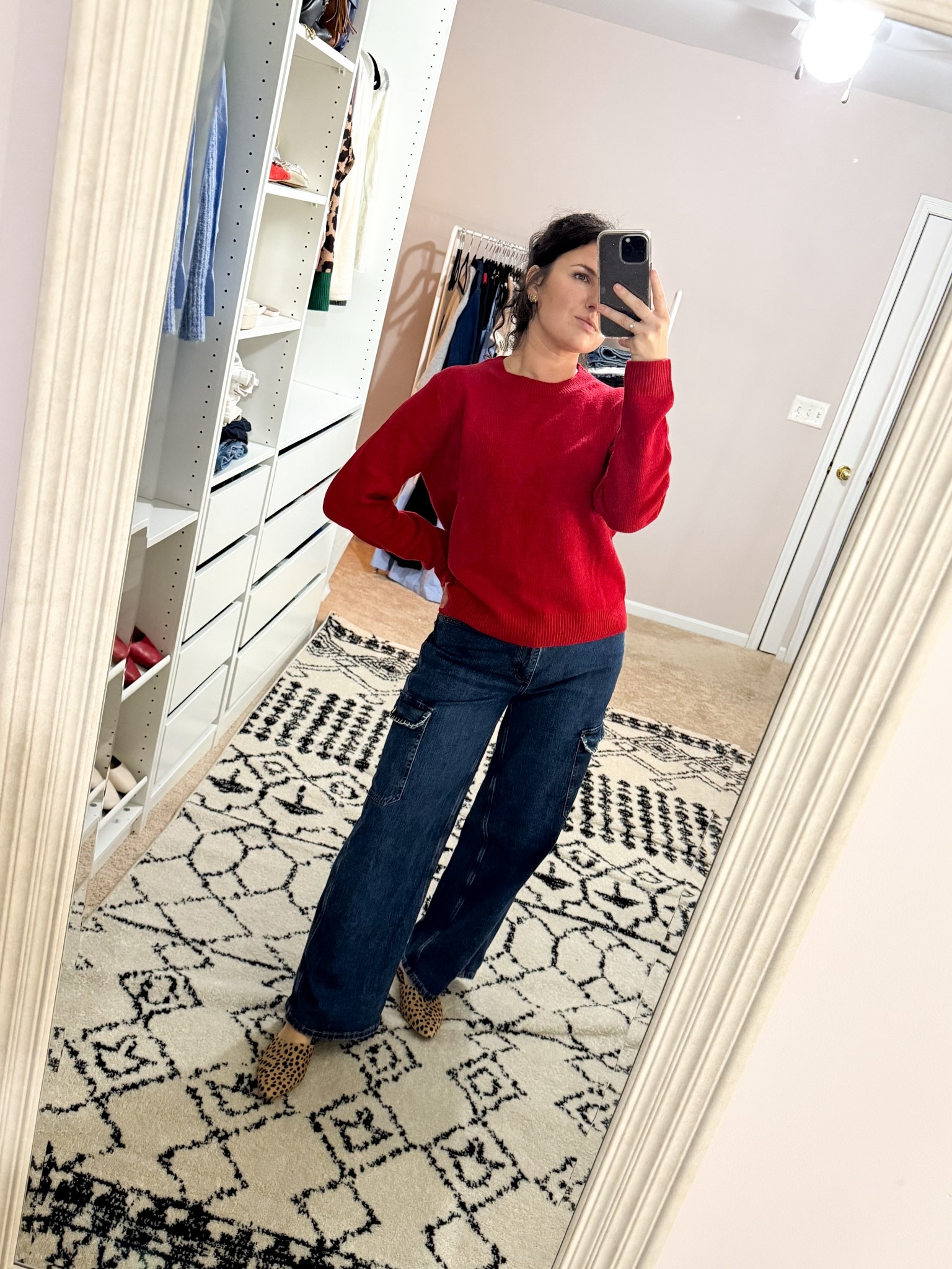 The softest crew neck sweater, currently on sale. Wearing size M 

#LTKFindsUnder50 #LTKSaleAlert #LTKootd