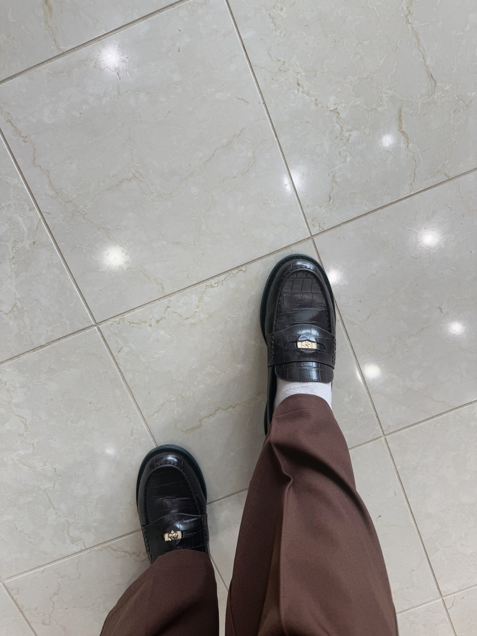 Brown loafers, winter shoes, work shoes, office shoes, workwear 

#LTKWorkwear #LTKOver40