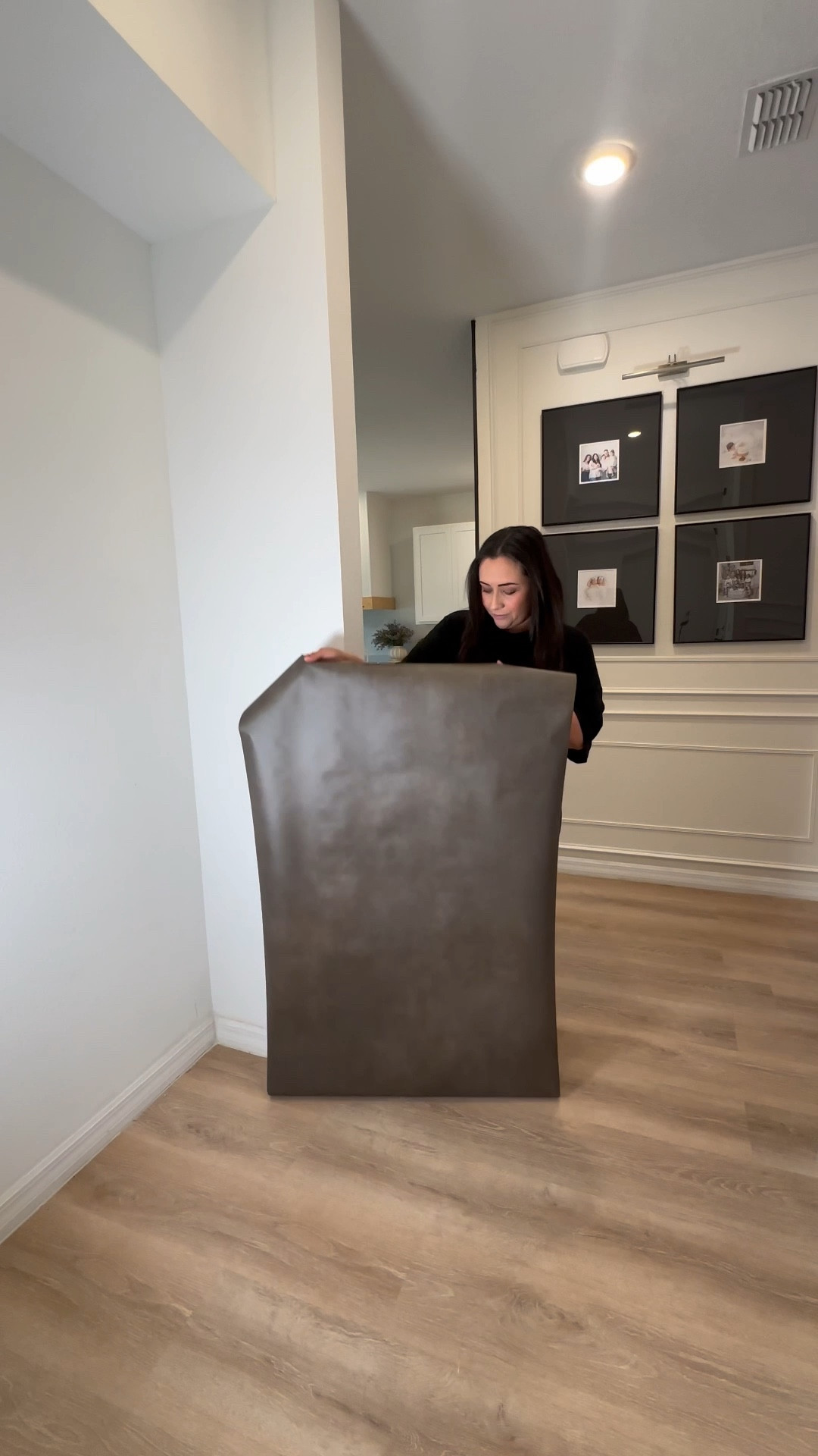 The easiest and prettiest wallpaper from Amazon I’ve ever worked with!! It also looks really expensive but was really affordable 🤭♥️

Home
Home decor
Home refresh 
Spring refresh 

#LTKSaleAlert #LTKWatchNow #LTKHome