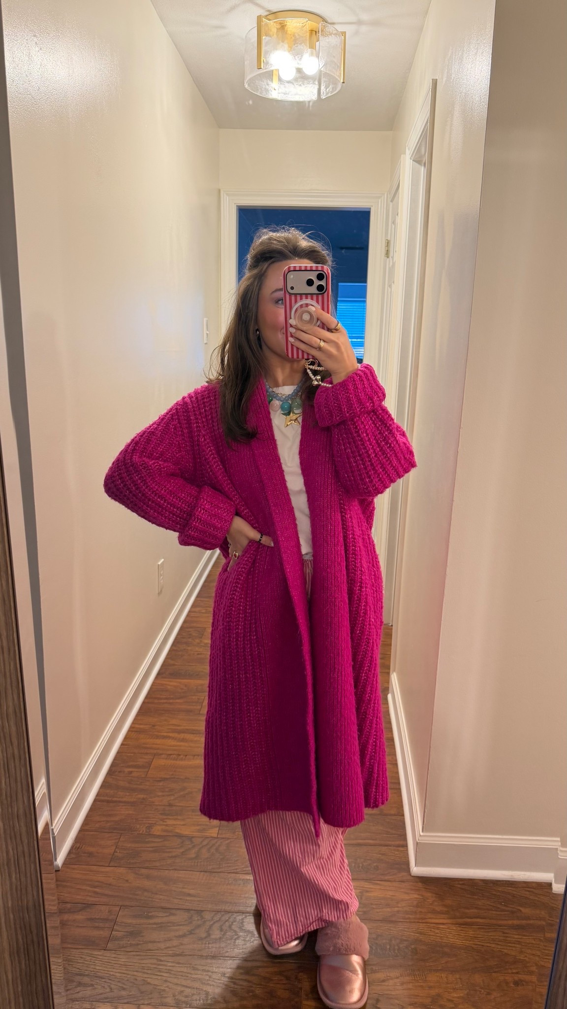 Cozy OOTN for a night in. This oversized sweater is so dreamy!!! Obsessed with it  

#LTKootd #LTKPetite #LTKgrwm