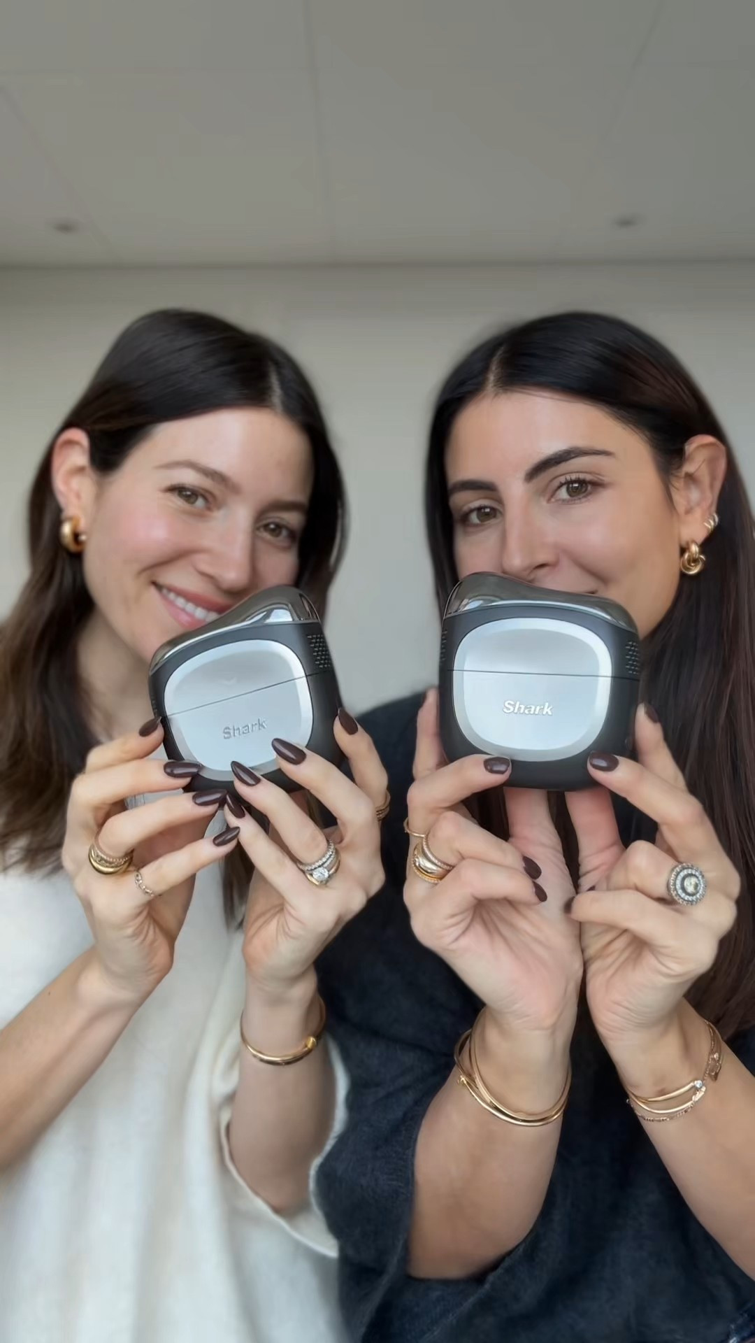 Introducing our latest beauty hack, the Shark DePuffi Contrast Therapy Sculpting Tool 🤩

#LTKgiftguide #LTKwinter #LTKbeauty