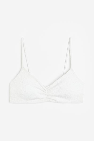 Wattiertes Bikinitop | H&M (DE, AT, CH, NL, FI)