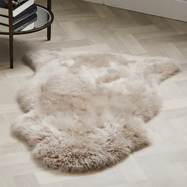 Single Pelt Sheepskin Rug | Dunelm (migrated)