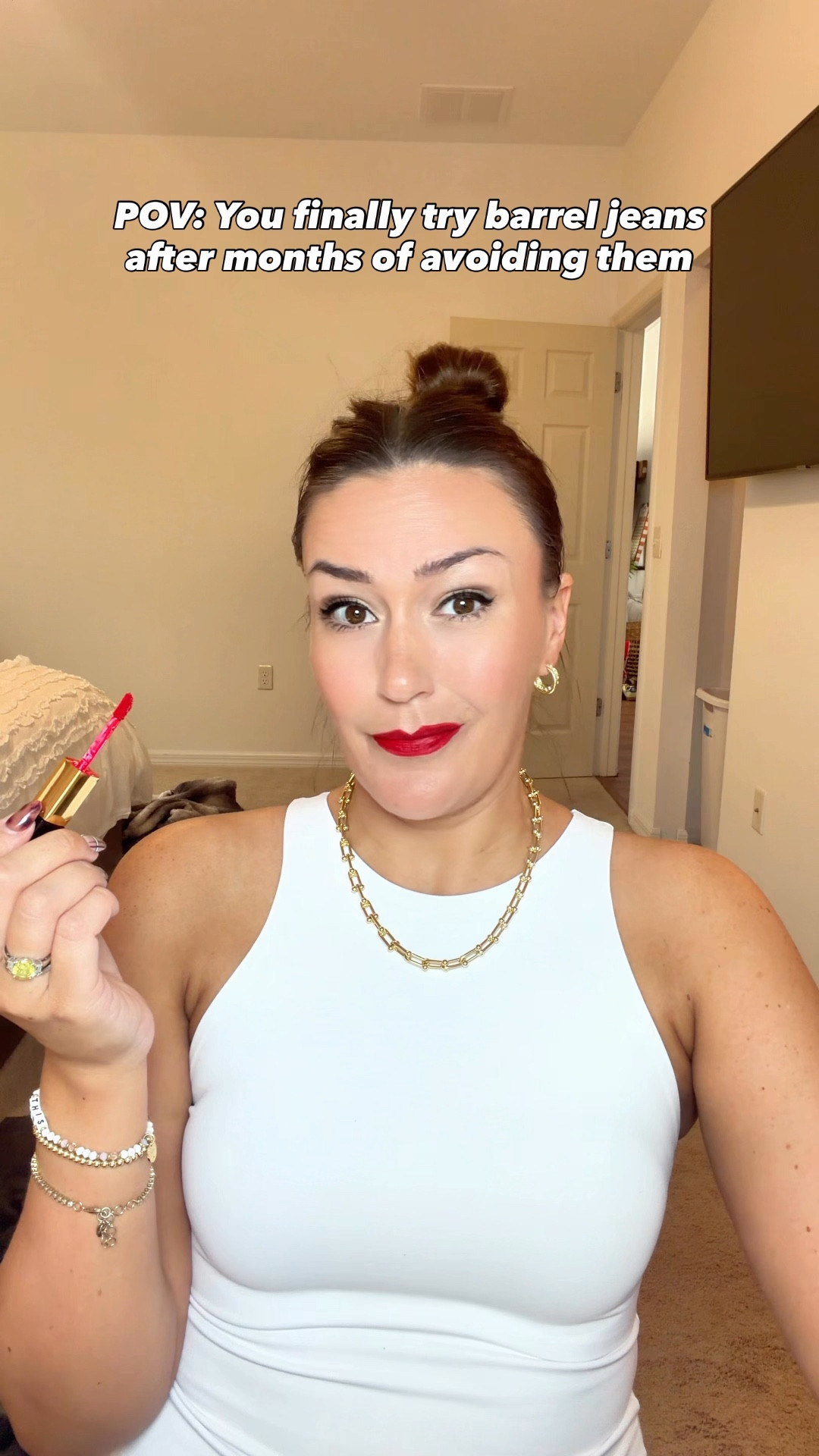 Did I actually just buy these?? 😂

If barrel jeans are your vibe, these are incredibly comfortable and I love the wash… however, if barrel jeans aren’t your vibe like me, here’s what I recommend instead 🤭

#fashiongirl #ootd #fashionfail #jeans #barreljeans #fashionblogger #fashioninfluencers #confidence 

#LTKSaleAlert #LTKStyleTip #LTKFindsUnder100