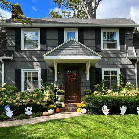Not too spooky fall outdoor decor // fall front porch with pumpkins, mums, and cute ghosts

#LTKSeasonal