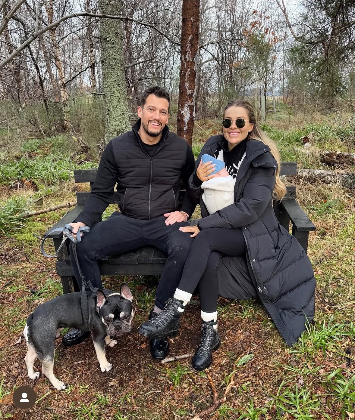 Back home in Scotland for the Holidays! 

coat l winter l long jacket l puffer 