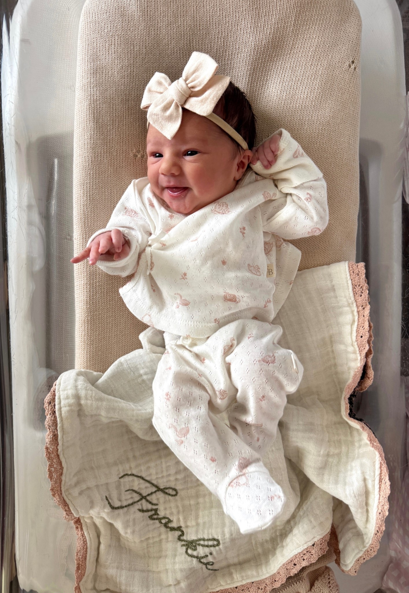 New born photo outfit idea! 

#LTKStyleTip #LTKBaby #LTKKids