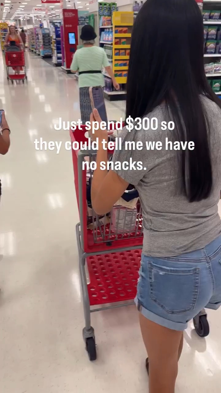 Bought enough food to feed but still got told
“there’s nothing to eat”

Can you relate 🥲

•
#parentingishard
#TheyreStarvingApparently
#momofteenagers #girlmom
