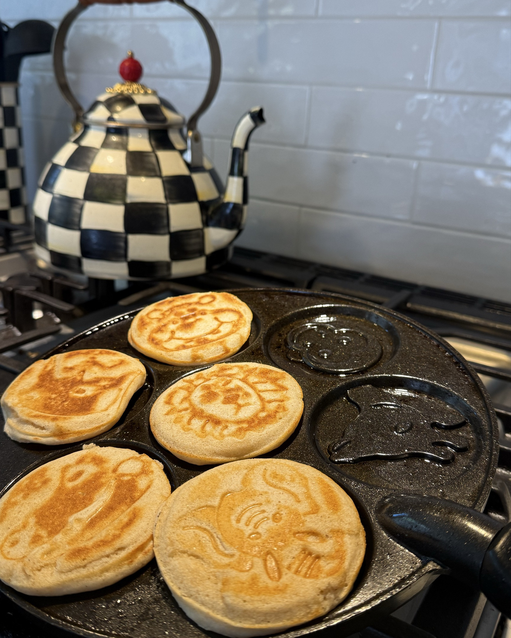 My sons obsessed with his animal print pancakes and so am I haha 🦁🦓🥞

#LTKFamily #LTKBaby #LTKKids