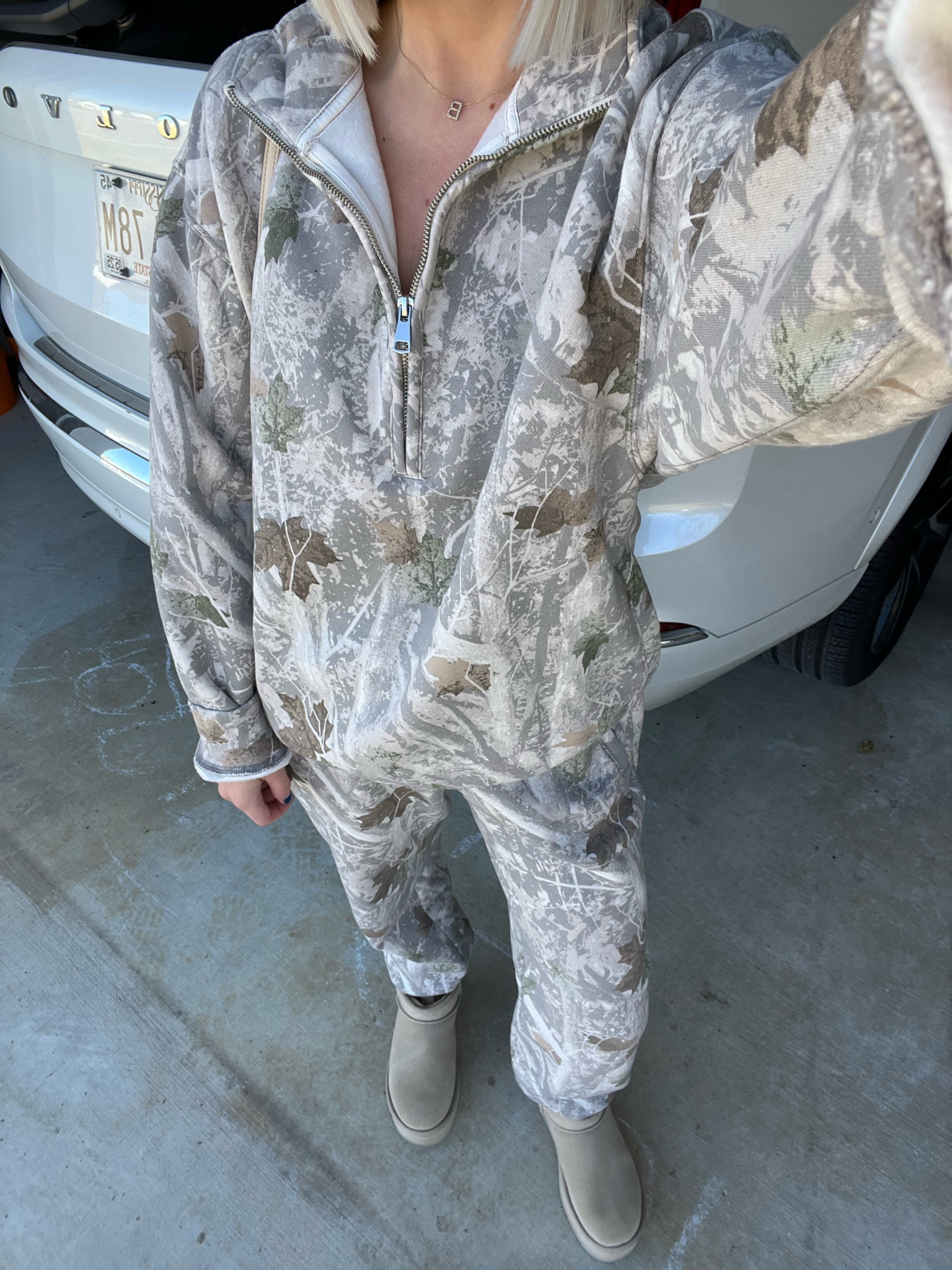 Camo essential vintage Sunday half zip (XS) / Camo essential Sunday sweatshirt (XS) 
*both run big to me but I kept the XS* 

#LTKHoliday #LTKStyleTip #LTKFindsUnder100