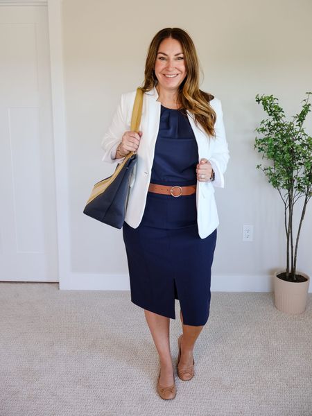 Summer workwear capsule 

Use code RYANNEXSPANX for 10% off Spanx items and code RYANNE10% for Gibsonlook

Blazer Tts, L // blouse Tts, L // skirt size up, 14 // flats size up 1/2

#LTKstyletip #LTKworkwear #LTKcurves