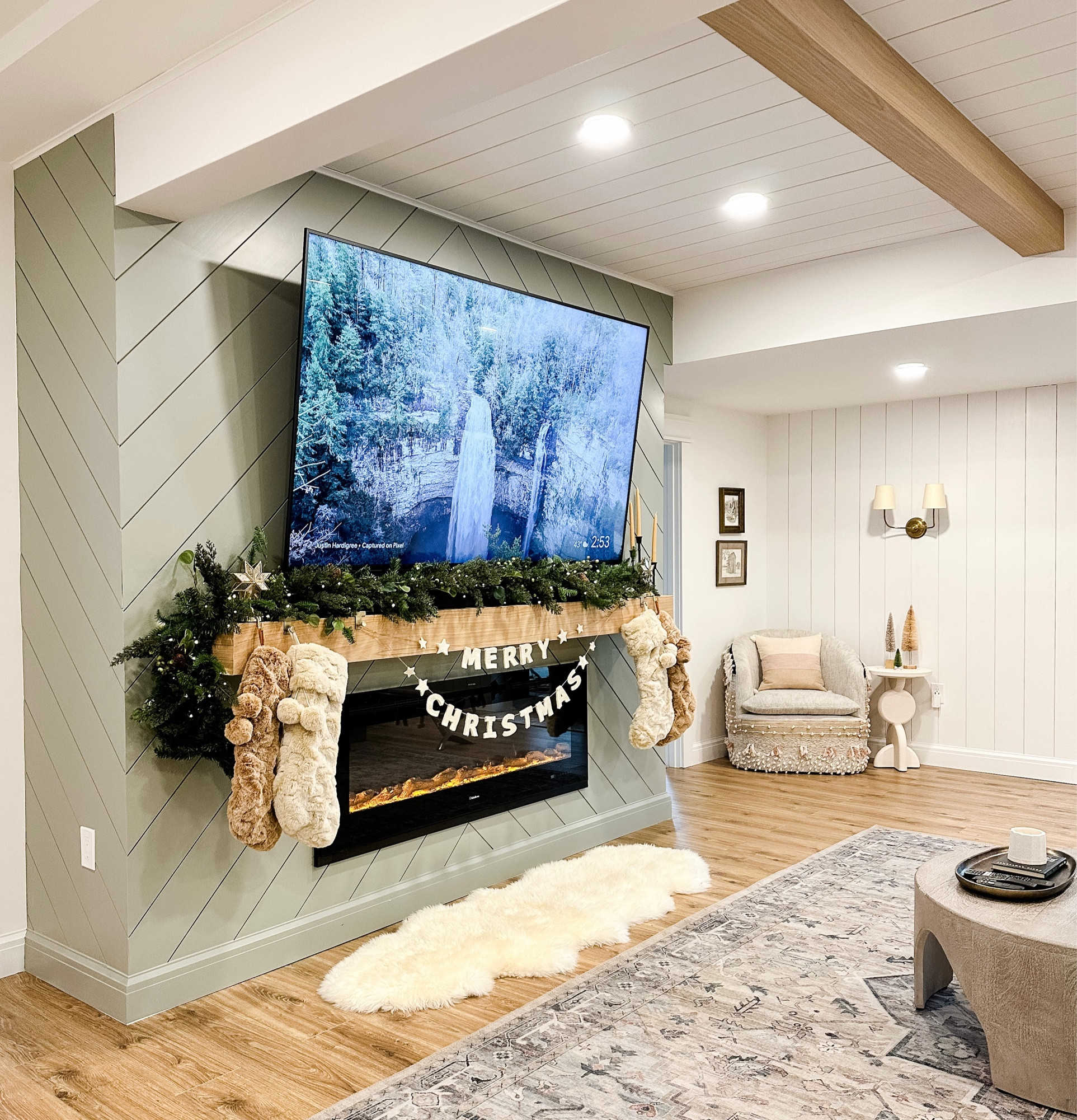 Got our downstairs fireplace all decked up for the holidays.. 

#LTKHoliday #LTKSeasonal #LTKhome