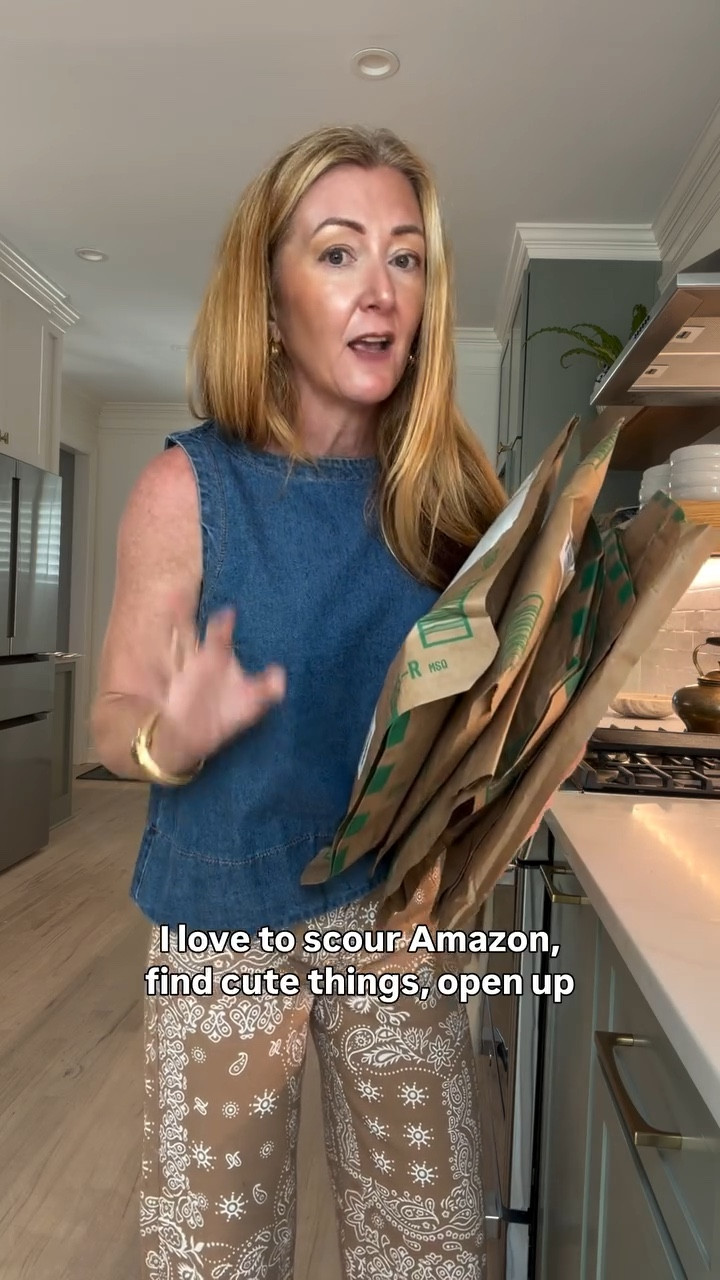 This one was a really good mix — the kind where you find a few pieces you immediately know you’re going to wear on repeat.

There’s something about when things feel easy and look elevated that just hits different… those are always the wins.

And of course, a couple reality checks in there too — because not everything deserves a spot in your closet.

Overall though… this one delivered ✨

#amazonfinds #over40style #midlifewomen #amazonfashion #springstyle

https://urlgeni.us/amzn/62mcvB

#LTKOver40 #LTKootd #LTKgrwm