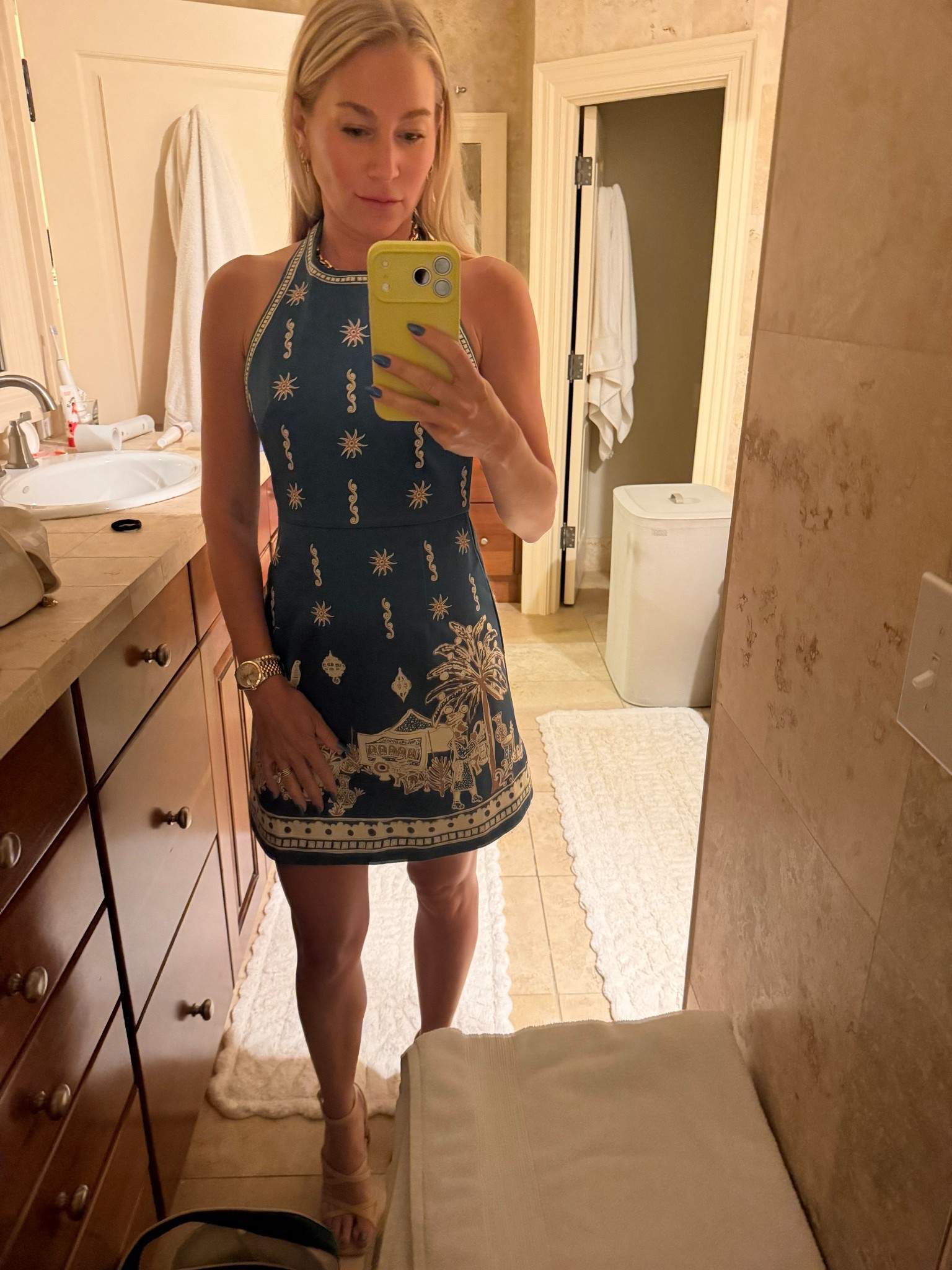 Incredible mini dress 

#LTKdayinmylife #LTKgrwm #LTKootd