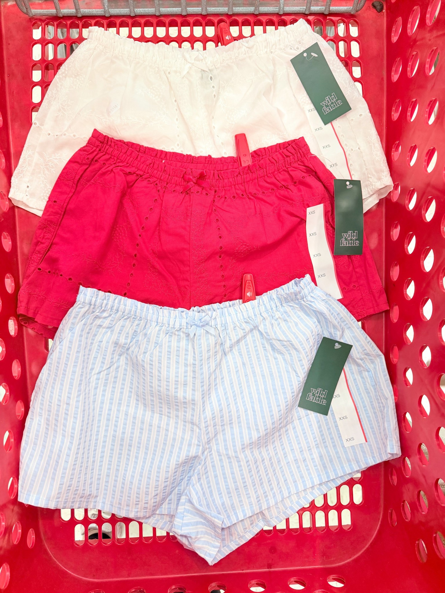 Hot days ahead but make it stylish!! New Lightweight 100% cotton and lining shorts for mama ❤️‍🔥 @target #targetpartner #target

#LTKMothersDay #LTKmomlife #LTKSeasonal