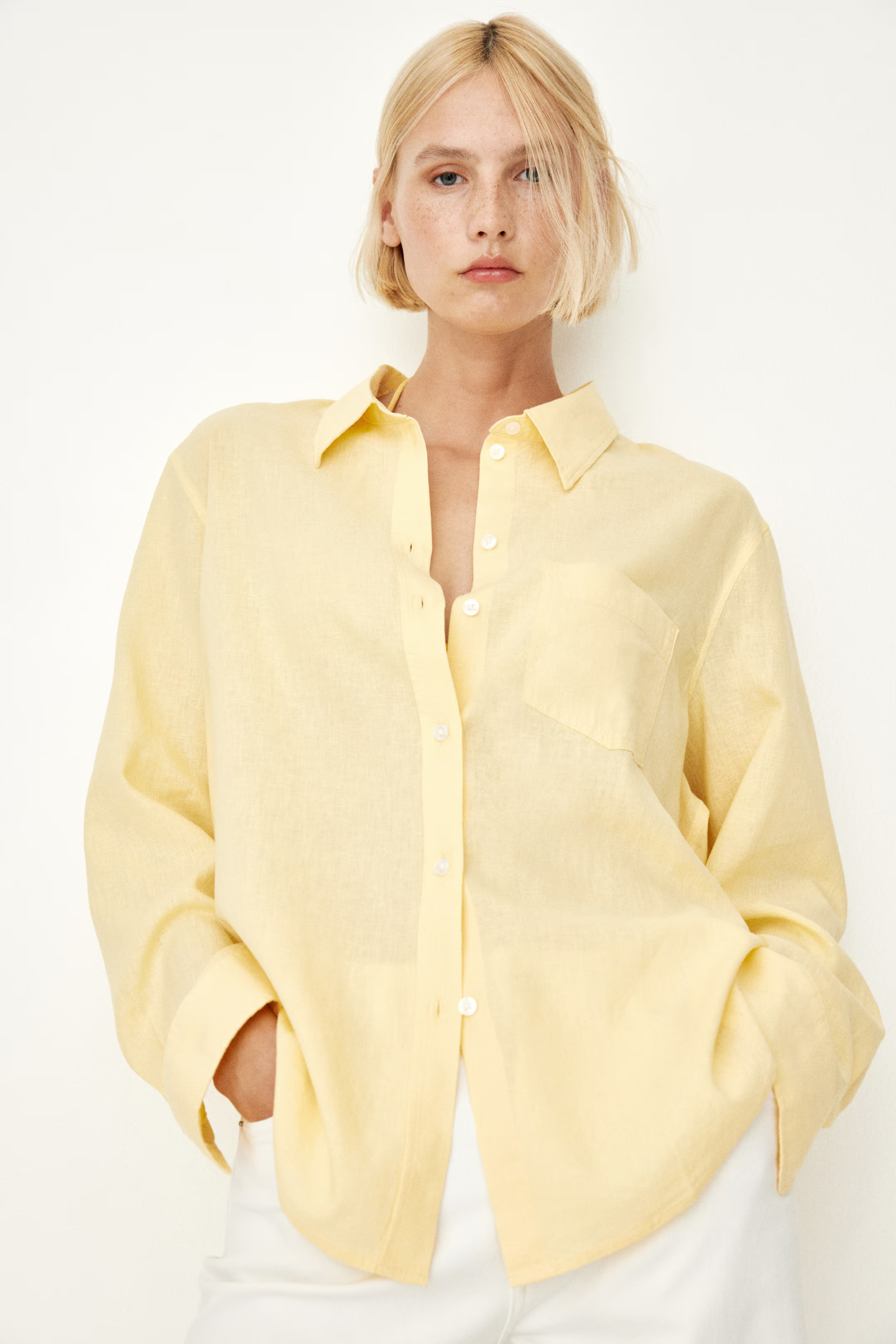 Linen-blend shirt | H&M (UK, MY, IN, SG, PH, TW, HK)