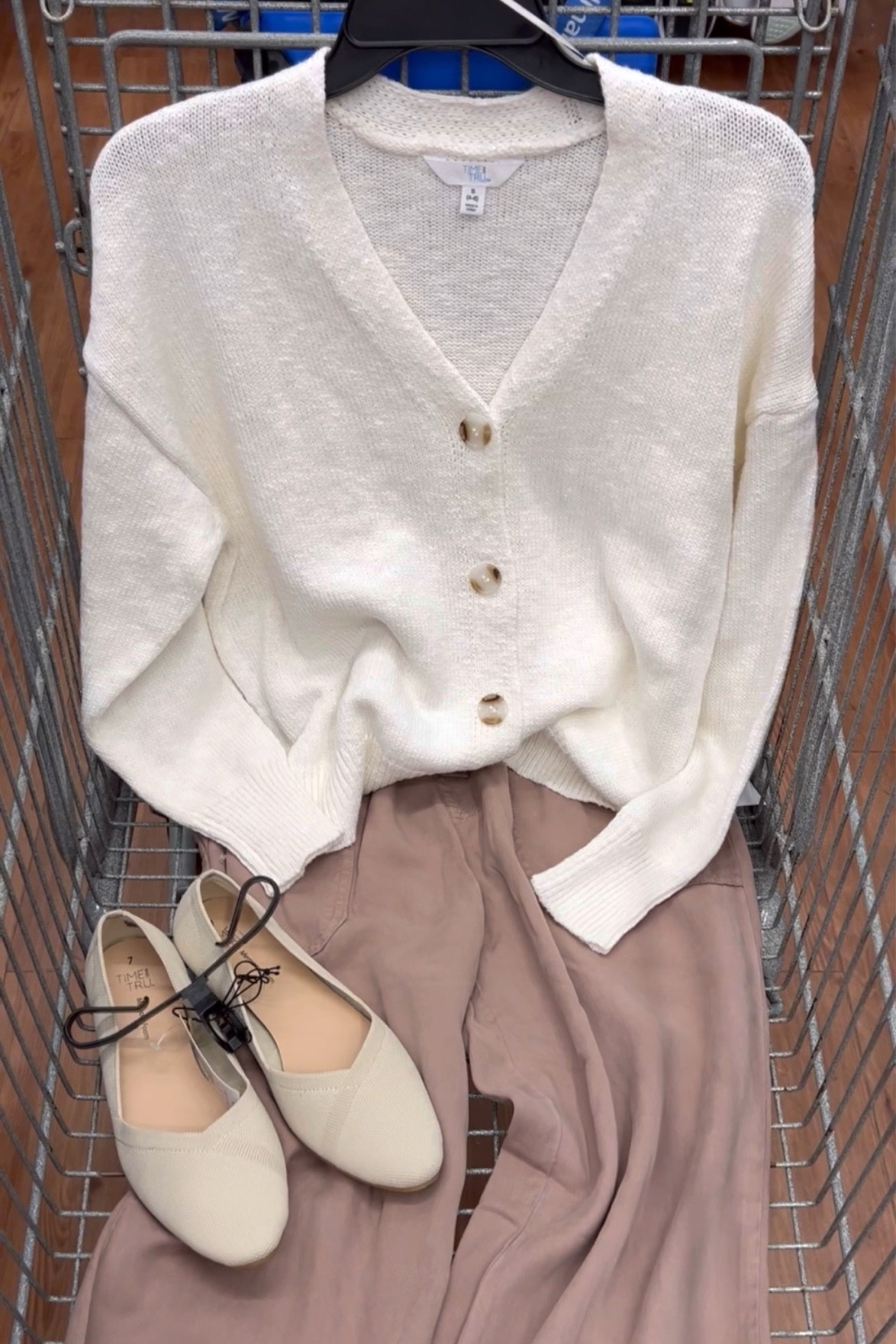 Love how these Walmart pieces come together for a casual yet polished outfit with soft joggers and cotton cardigan. Both fit true to size. Shoes are comfy Rothy’s lookalikes. #walmartfashion #walmartfinds 

#LTKFindsUnder50 #LTKWorkwear #LTKStyleTip
