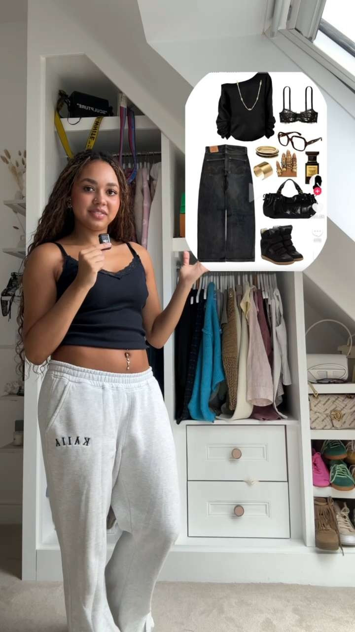 Letting TikTok choose my outfit 🖤✨

Off the shoulder jumper, grey jeans, baggy jeans, summer to autumn, autum outfit, Balenciaga city bag, blue light glasses 

 

#LTKuk #LTKsummer #LTKautumn