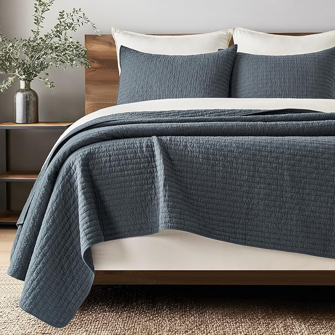 EVERGRACE Cross Stitch Pre-Washed Cotton Quilt Bedding Set King Size, Oversized 3 Pieces Lightwei... | Amazon (US)