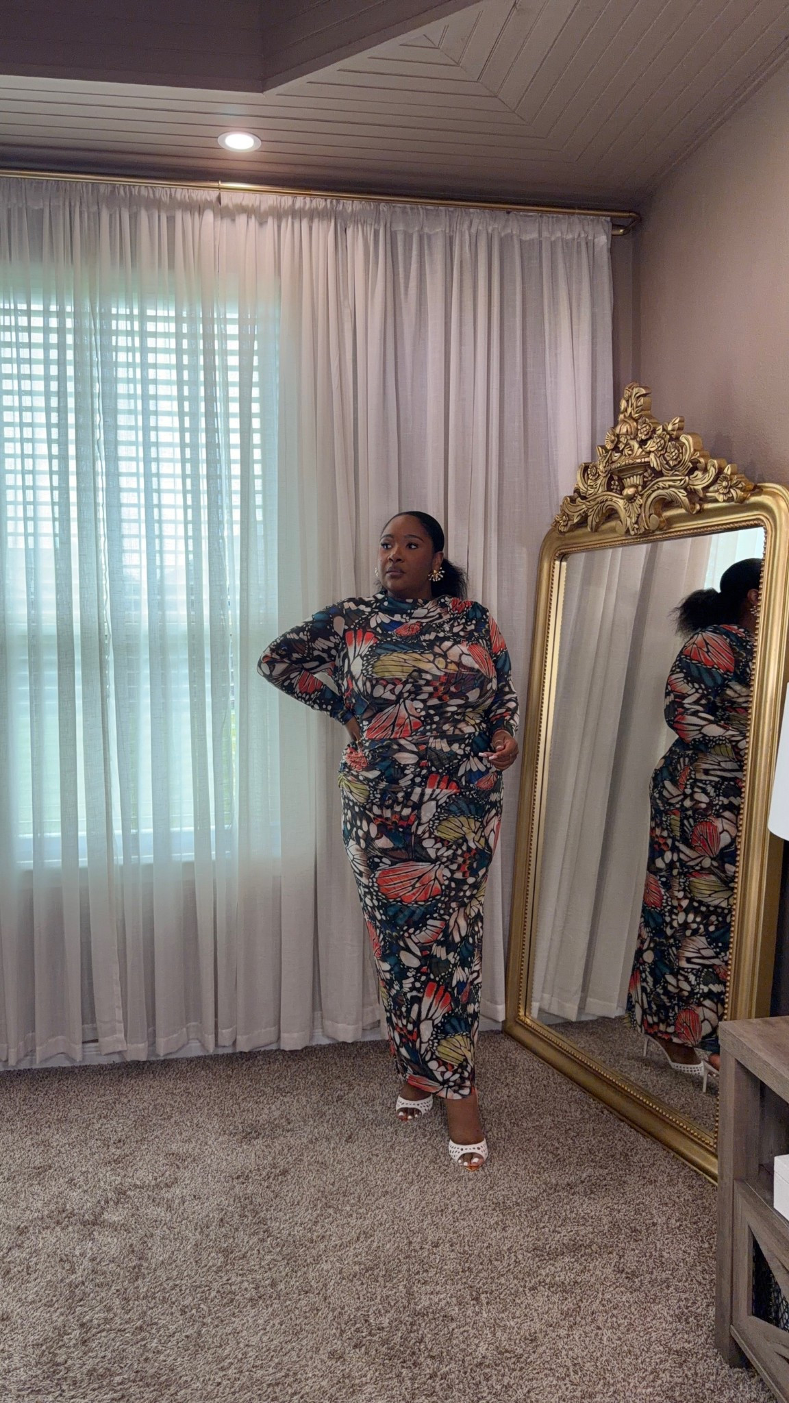 ✨ Ashley Graham Mesh Women’s Plus Long Sleeve Butterfly Bodycon Dress, perfect for a spring date night or dinner with the girls when the temps drop at night. On sale with code POPPIES.
Sizing:
Runs large, very stretchy, and double lined
I’m wearing a 2X, but should have gotten a 1X.

#LTKootd #LTKgrwm #LTKPlusSize