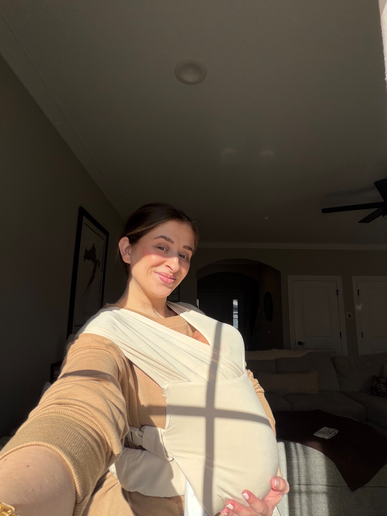 The BEST newborn baby carrier 😍🥹

#LTKmomlife #LTKBaby #LTKootd