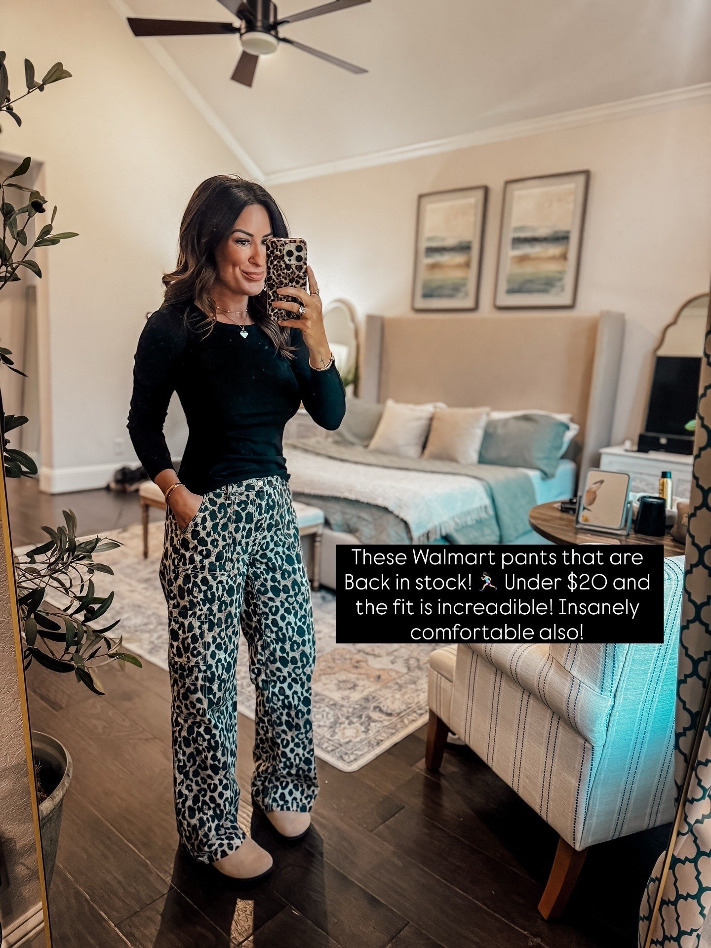 Wearing an XS in the pants and a XS in the top! 

#LTKootd #LTKStyleTip #LTKmomlife