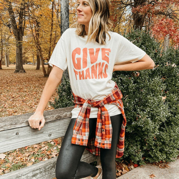 Give Thanks Tee - Ivory | Mountain Moverz