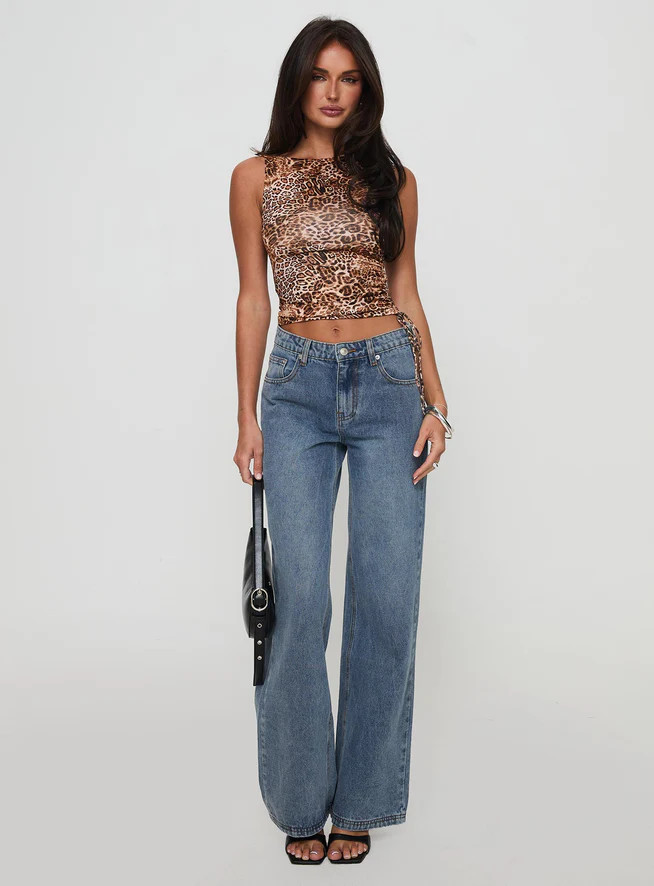 Change Locations Top Leopard | Princess Polly US